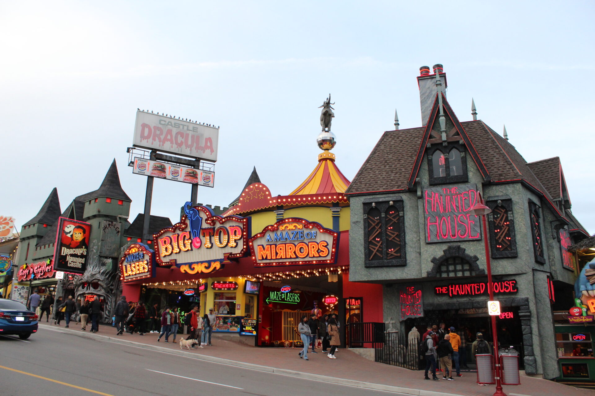 Tim Hortons  Clifton Hill Niagara Falls, Canada